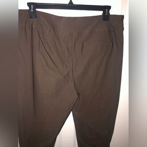 Brown slip on trousers.  Very comfortable. Rich brown color.
